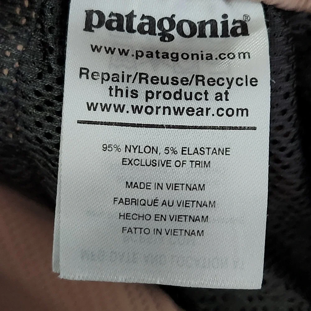 Patagonia Stretch Wavefarer Volley Shorts Mens Medium Melon Striped‎ Swim Trunks